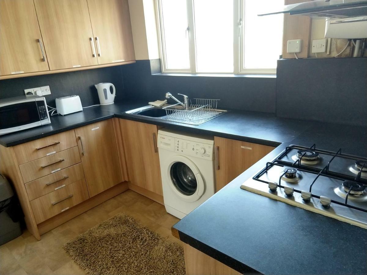 וורקינגטון Rowe Gardens - Self Catering - Guesthouse Style - Comfortable Twin Or Double Rooms - Quiet Residential Area מראה חיצוני תמונה